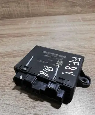 Ford Fusion II Door control unit/module dg9t14b531cb