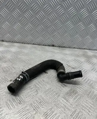 Audi Q7 4M Engine coolant pipe/hose 4M1819552