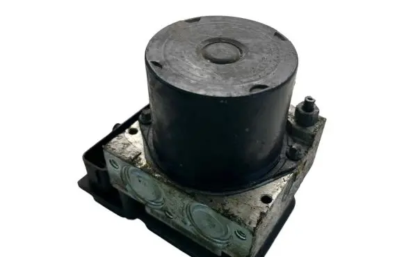 Skoda Fabia Mk2 (5J) ABS Pump 6R0907379J 0265800816