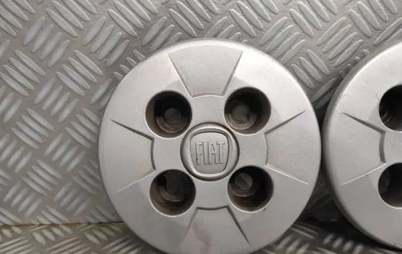 Fiat Fiorino Original wheel cap 1309058070 131107B070