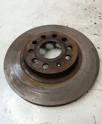 Volkswagen PASSAT B6 Front brake disc