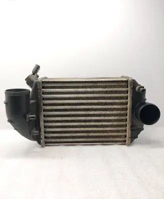 Volkswagen PASSAT B5 Intercooler radiator 059145805 1575620 PA66GF30