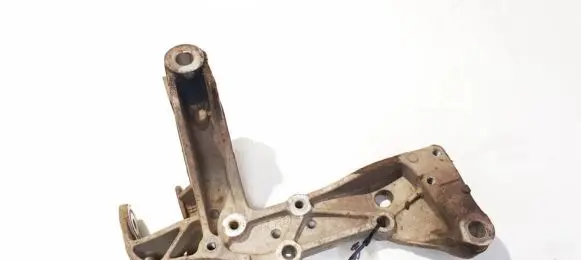 Skoda Octavia Mk2 (1Z) Front lower control arm/wishbone 1k0199296f