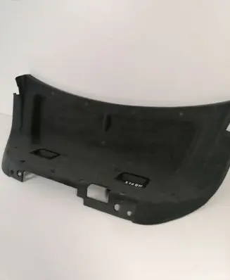 Mercedes-Benz CLS C219 Tailgate/boot cover trim set C2196900541