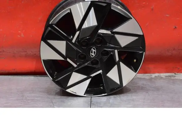 Hyundai Kona I R18 alloy rim 52910BE300