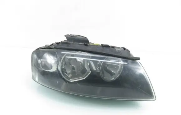 Audi A3 S3 8P Headlight/headlamp 8P0941004A