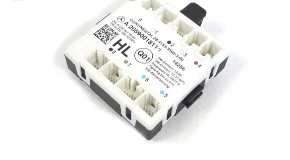 Audi A3 S3 8V Door control unit/module A2059001811