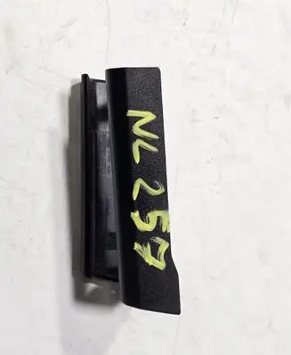 BMW X5 G05 Rear seat rail trim cover 6995685