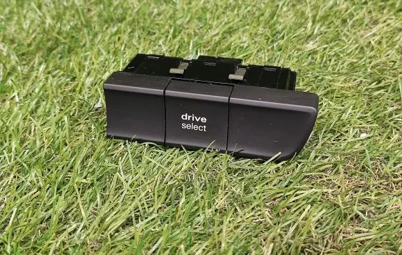 Audi A1 Switch for retractable tow bar 8X0959674L
