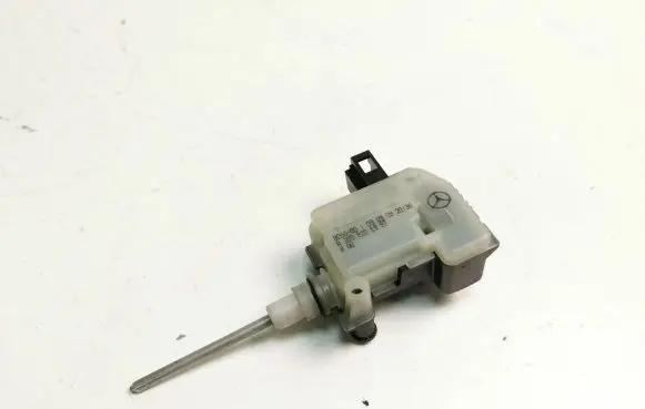 Mercedes-Benz CLC CL203 Central locking motor A2038201997