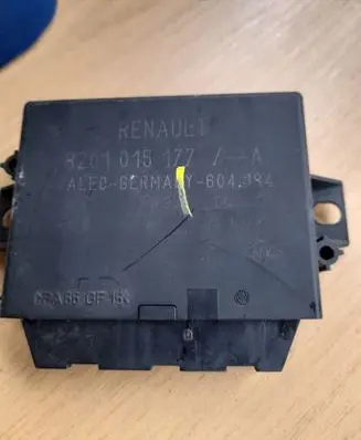 Renault Master III Parking PDC control unit/module 8201015177