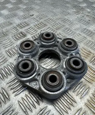 BMW 5 F10 F11 Rear prop shaft donut coupling/joint 7605629