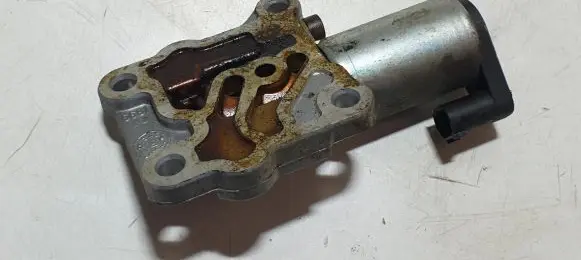 Volvo XC90 Camshaft vanos timing valve F34711502