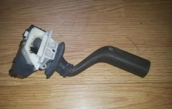 Volvo S40, V40 Wiper control stalk
