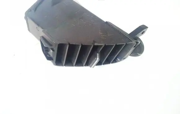Nissan Primera Dash center air vent grill a1007035