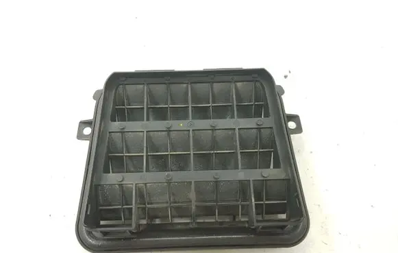 Audi A7 S7 4G Quarter panel pressure vent 8K0819181B