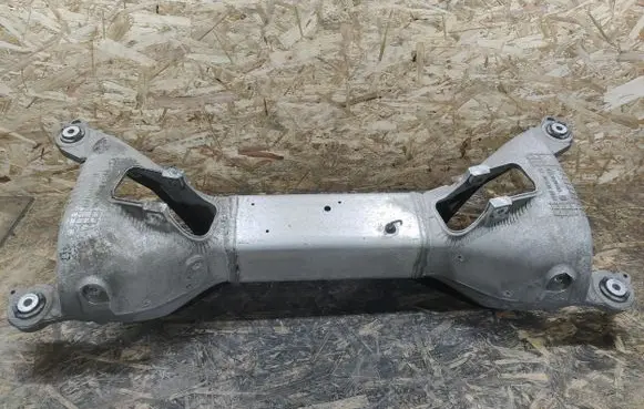 Citroen DS7 Crossback Rear subframe 9827152080 9820175680 9640718710