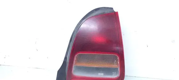 Mitsubishi Colt Rear/tail lights 0431679R