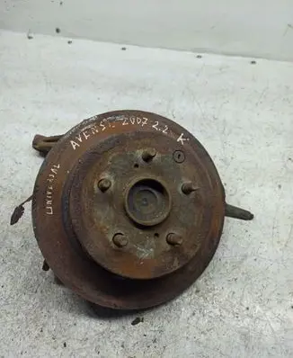 Toyota Avensis T250 Rear wheel hub