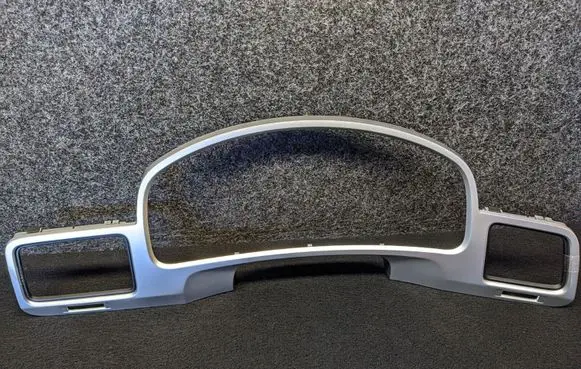 Volkswagen Touareg II Dashboard trim 7P1857189B