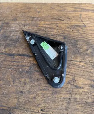 Honda CR-V Fender end trim 108522B1A