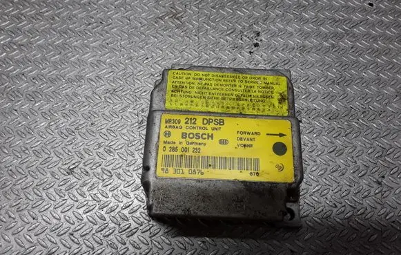 Mitsubishi Carisma Airbag control unit/module 0285001232