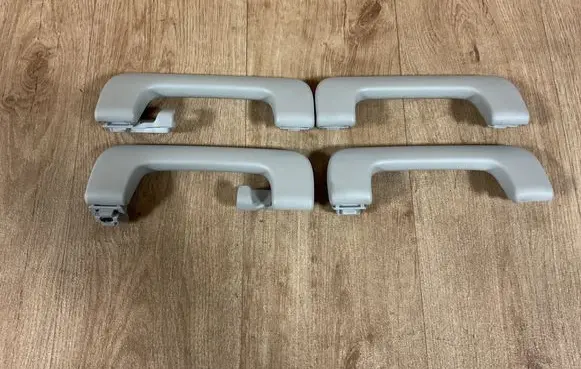 Audi A4 S4 B7 8E 8H A set of handles for the ceiling 8E0857607D