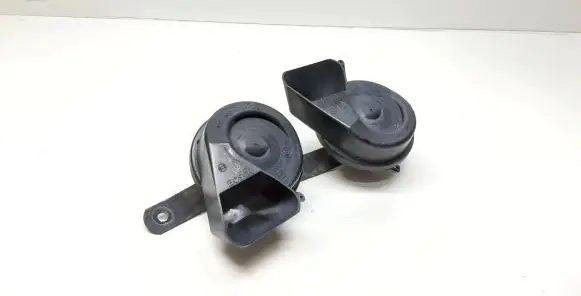 Mercedes-Benz R W251 Horn signal E9001165