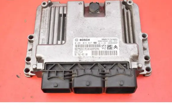 Citroen C3 Picasso Engine control unit/module ECU 9674245180