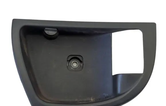 Hyundai Santa Fe Front door handle cover 826212B000