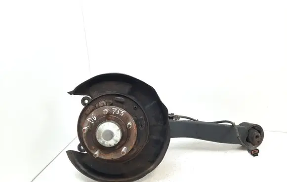 Hyundai Centennial Rear wheel hub