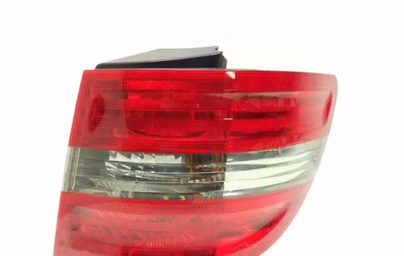 Mercedes-Benz B W245 Rear/tail lights A1698202464