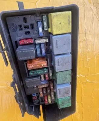 Mercedes-Benz ML W164 Fuse box set
