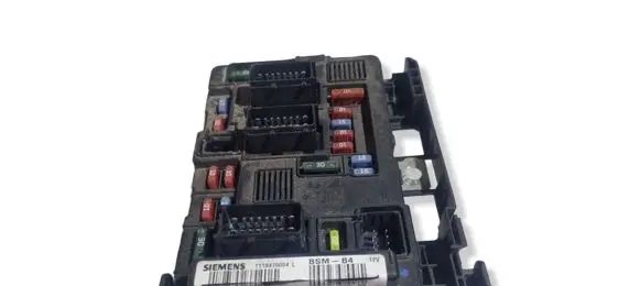 Citroen C5 Fuse module 9650618380