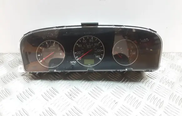 Nissan X-Trail T30 Speedometer (instrument cluster)