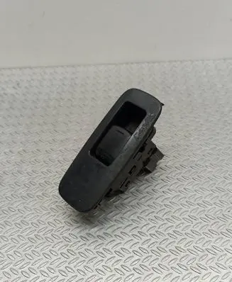 Nissan Qashqai Electric window control switch 25411JD000 1788