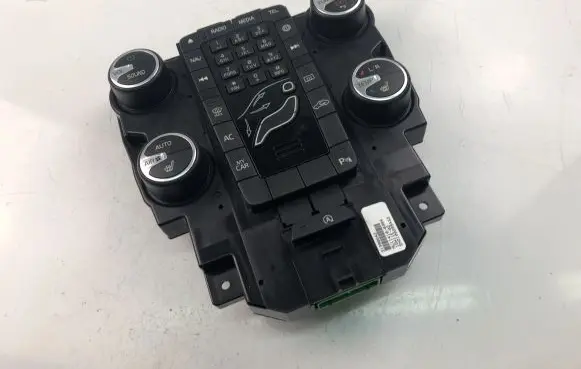 Volvo V40 Interior fan control switch 31398642