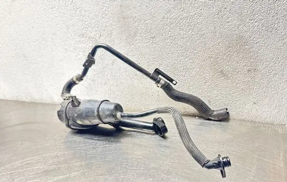 Opel Insignia A Oil breather separator 565581915 70367396 55575980