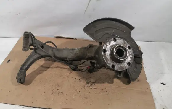Audi A6 S6 C5 4B Front wheel hub spindle knuckle