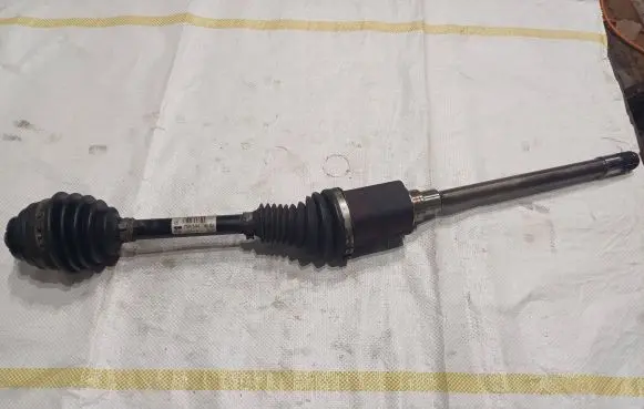 BMW 3 GT F34 Front driveshaft 7597694 825013088706