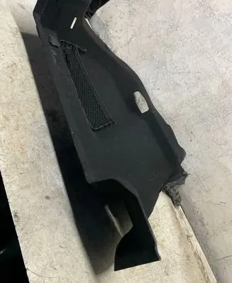 Peugeot 308 Trunk/boot lower side trim panel 98360963zd