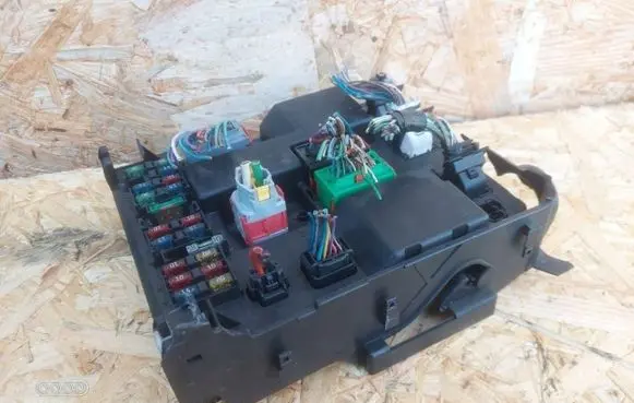 Peugeot 307 Gateway control module
