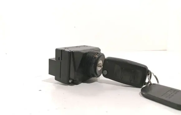 Audi A8 S8 D3 4E Ignition lock 3D0905865C