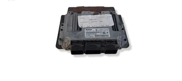 Citroen C4 I Engine control unit/module 9653958980