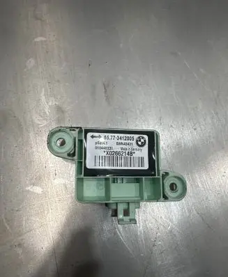 BMW X3 E83 Airbag deployment crash/impact sensor 65773412005 X0266214B 5WK43431