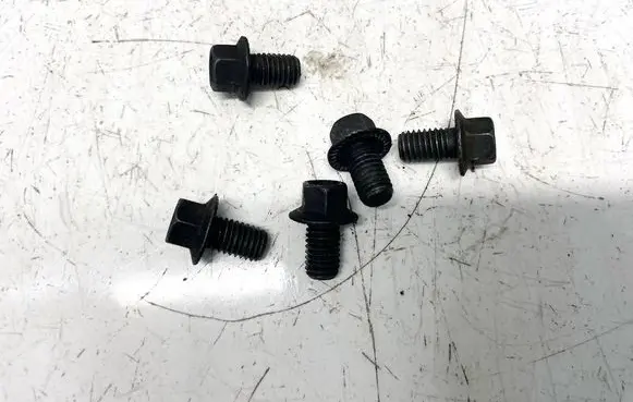 Land Rover Freelander Nuts/bolts 