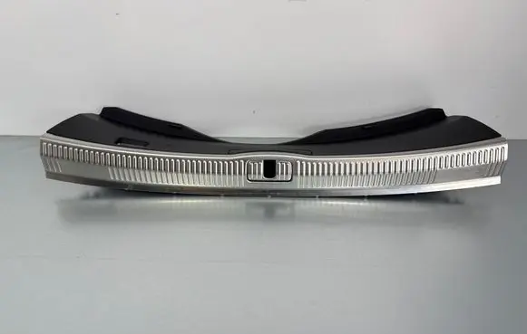 Audi A8 S8 D5 Trunk/boot sill cover protection 4N0863471