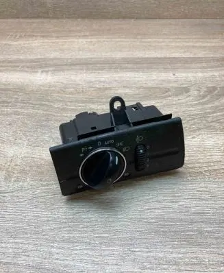 Mercedes-Benz E W211 Light switch 2115450304 04056020