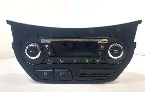 Ford C-MAX II Climate control unit AM5T18C612BM WK2A15401 A12649641