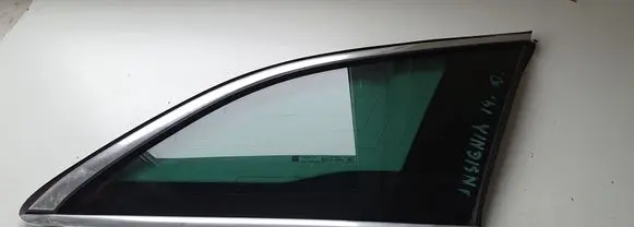 Opel Insignia A Rear side window